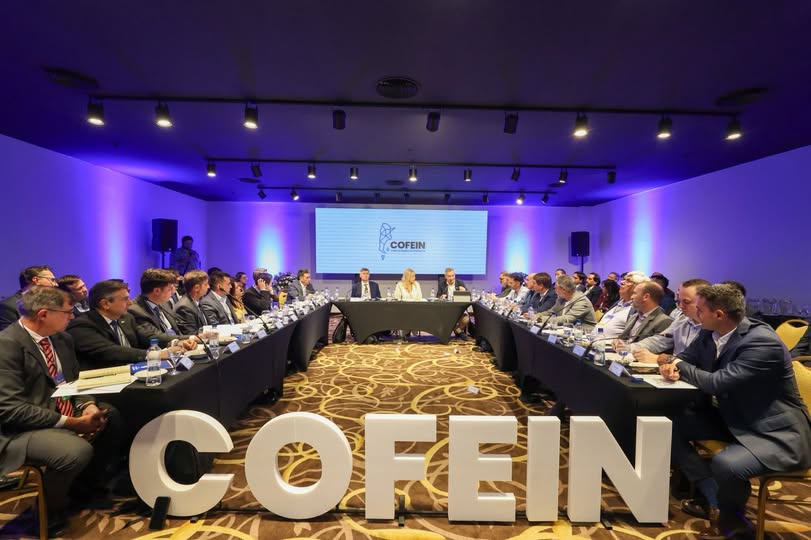 CAPITAL - SANTIAGO DEL ESTERO: Firmó el acta fundacional de integración del Consejo Federal de Intendentes