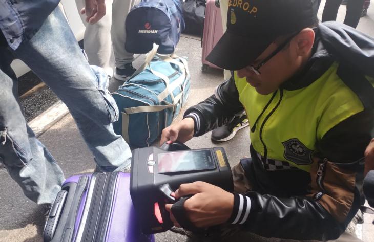 TUCUMAN: Gran despliegue policial para la prevención de narcotráfico en la Terminal de Omnibus